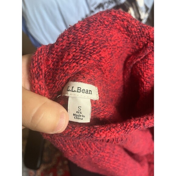 L.L. Bean Red High Neck Vintage Sweater Size Small - Picture 7 of 7